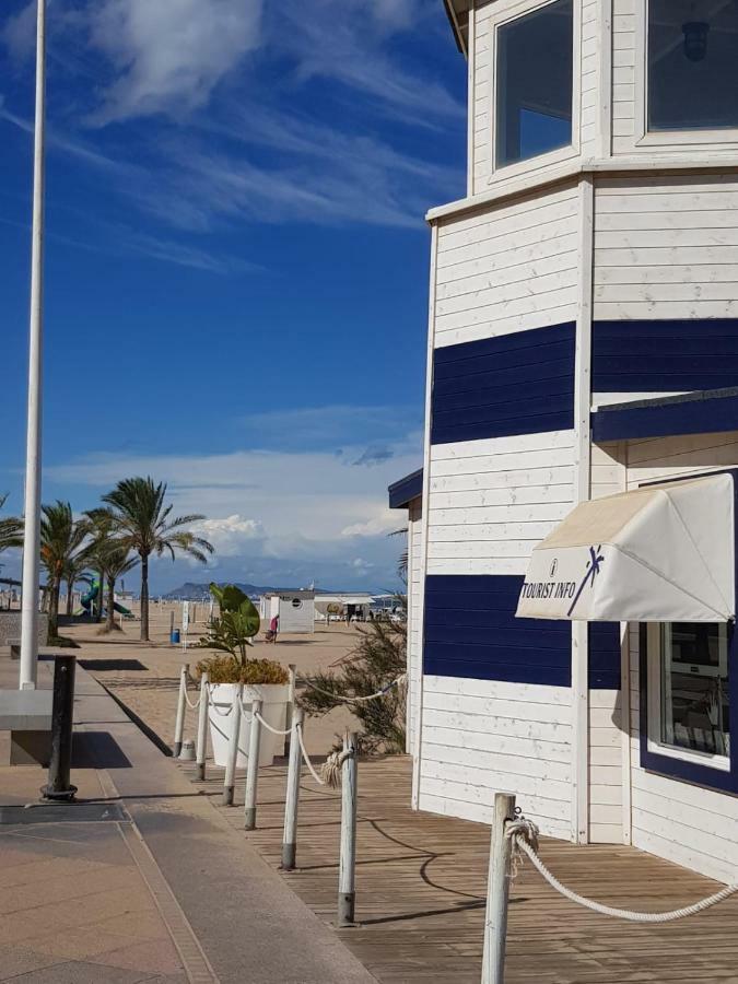 Chillout Grau De Gandia- Attico Para 6 Personas Invitamos Familias Y Jovenes, Dos Banos エクステリア 写真